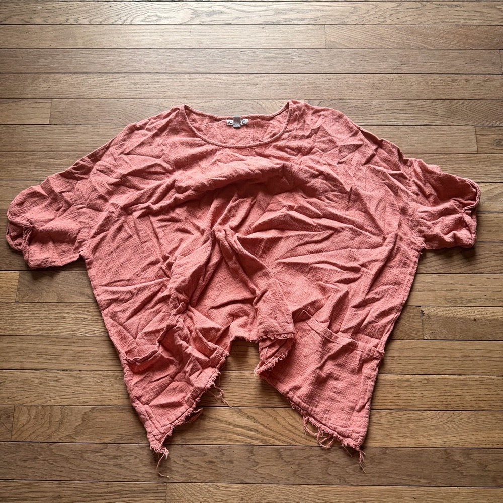 Pink linen top with a relaxed fit size S #linenlove